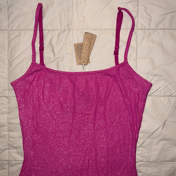 SKIMS SOFT LOUNGE SHIMMER LONG SLIP DRESS - Picture 4 of 9